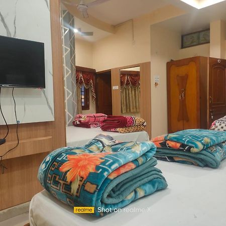 Hotel Pleasure Landmark Ujjain Luaran gambar